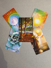 Load image into Gallery viewer, Tarot of Oneness